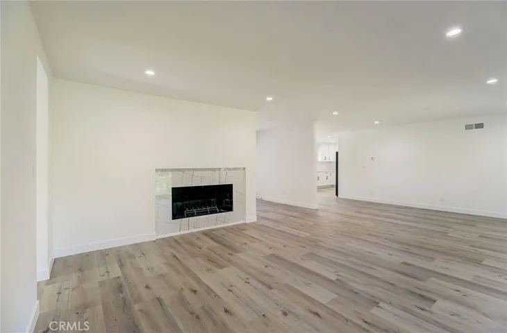 11200 Jellico Avenue, Granada Hills, California 91344