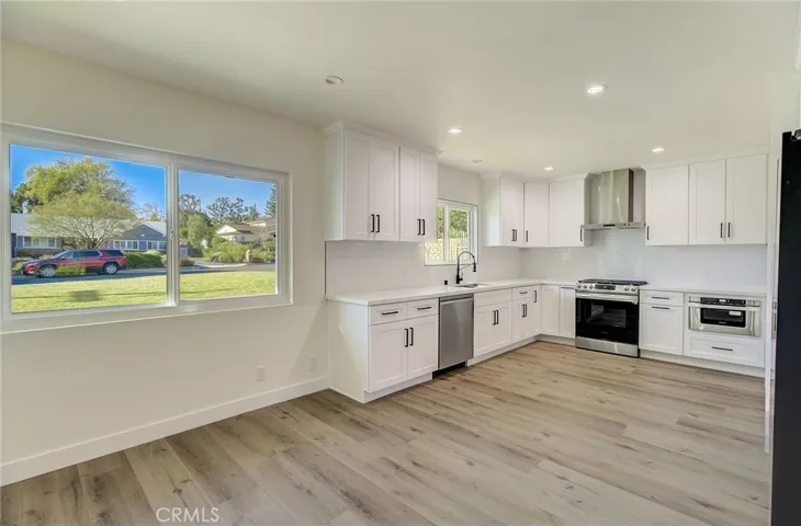 11200 Jellico Avenue, Granada Hills, California 91344