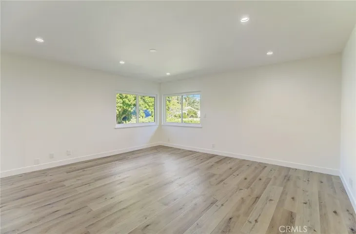 11200 Jellico Avenue, Granada Hills, California 91344