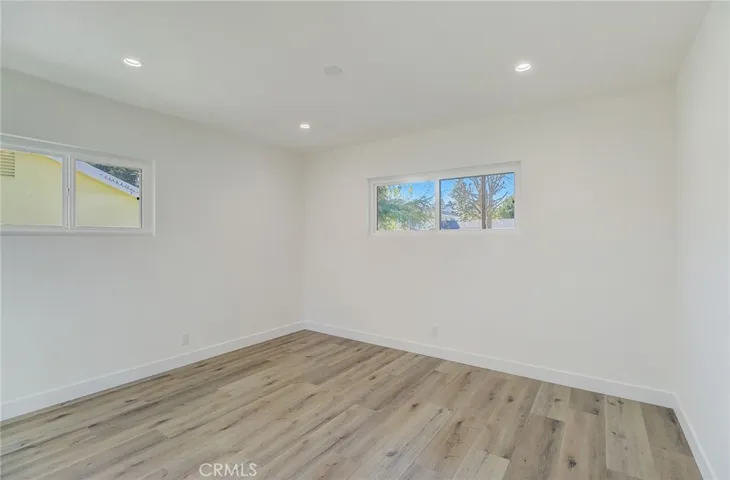 11200 Jellico Avenue, Granada Hills, California 91344