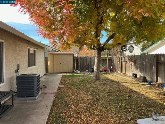 3249 Larchmont Drive, Stockton, California 95209