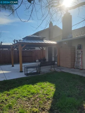 3249 Larchmont Drive, Stockton, California 95209