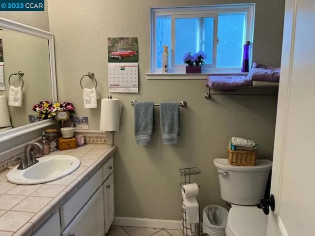 3249 Larchmont Drive, Stockton, California 95209
