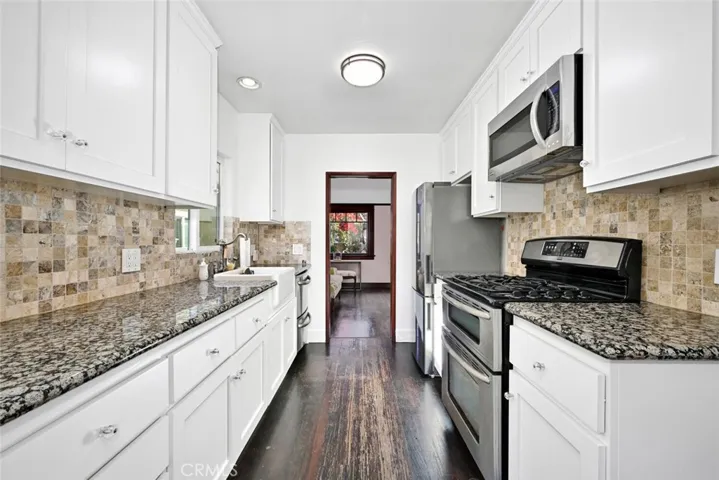 3754 Brayton Avenue, Long Beach, California 90807