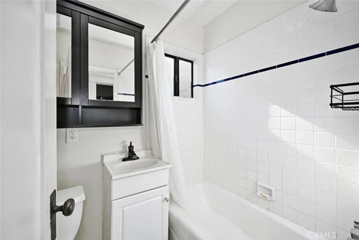 3754 Brayton Avenue, Long Beach, California 90807