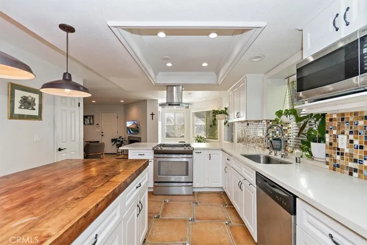 1904 Speyer Lane A, Redondo Beach, California 90278