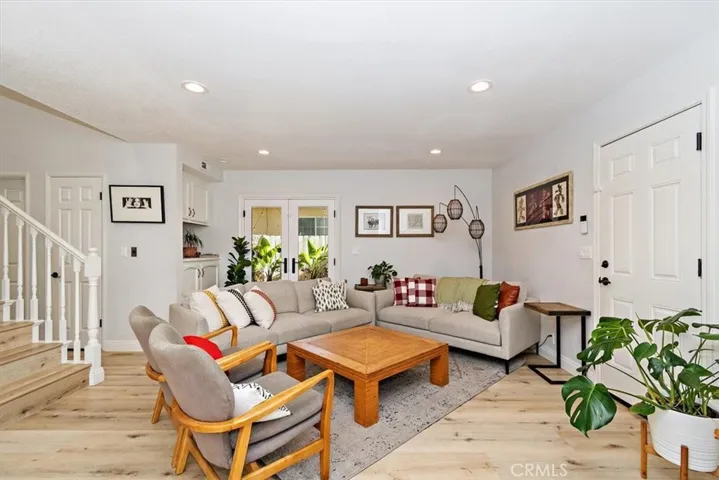 1904 Speyer Lane A, Redondo Beach, California 90278