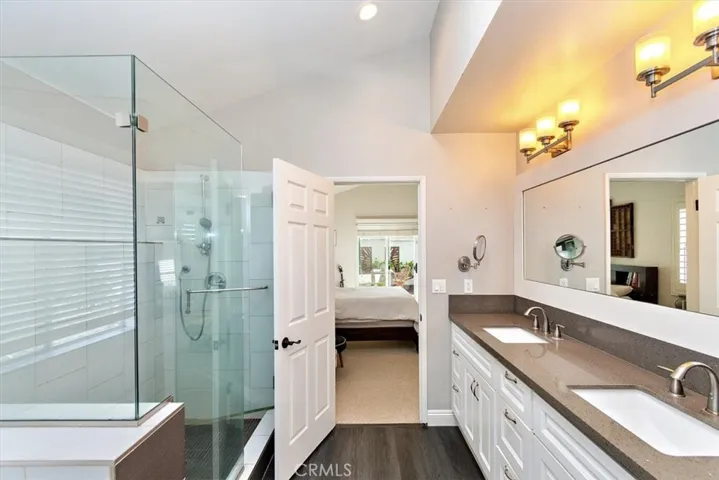 1904 Speyer Lane A, Redondo Beach, California 90278
