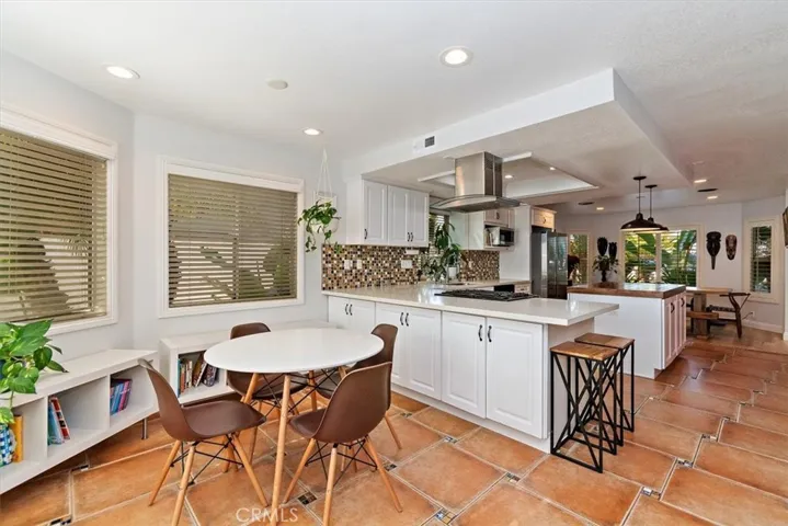 1904 Speyer Lane A, Redondo Beach, California 90278