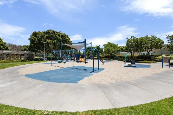 55 Snowdrop Tree, Irvine, California 92606