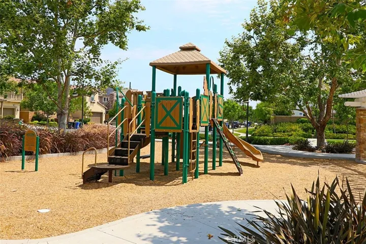 55 Snowdrop Tree, Irvine, California 92606