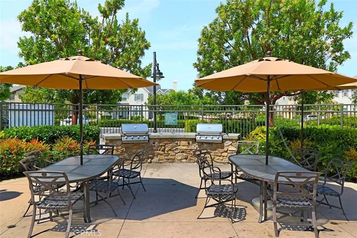 55 Snowdrop Tree, Irvine, California 92606