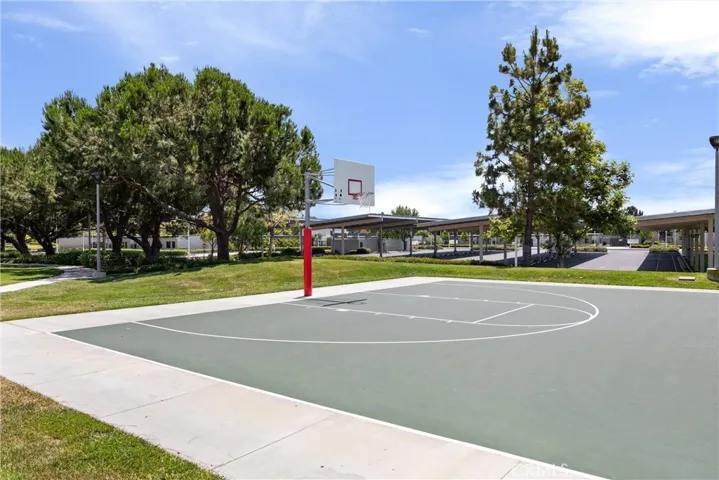 55 Snowdrop Tree, Irvine, California 92606