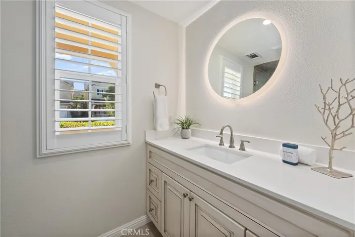 55 Snowdrop Tree, Irvine, California 92606