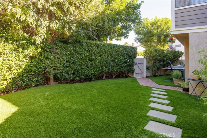 Private Yard Area