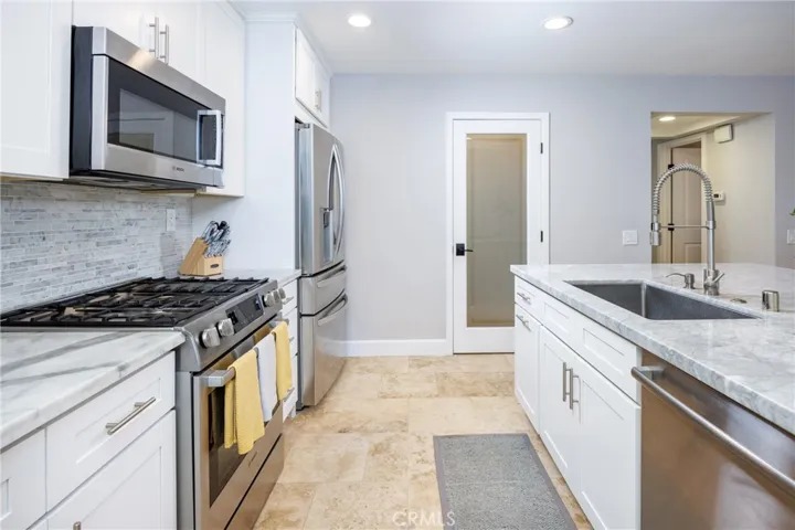 Kitchen Pantry