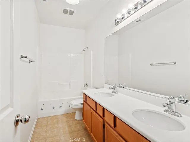 11186 Renwick Street, Adelanto, California 92301