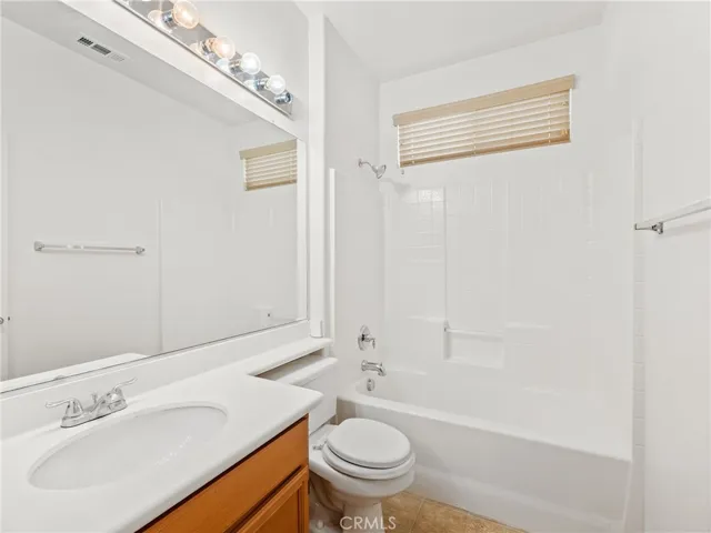 11186 Renwick Street, Adelanto, California 92301