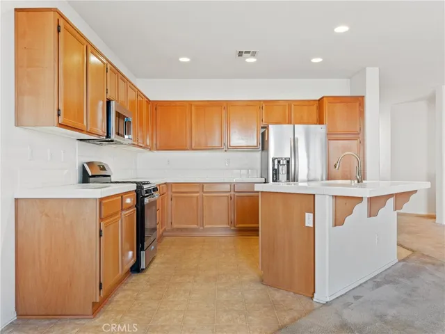 11186 Renwick Street, Adelanto, California 92301