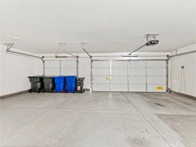 11186 Renwick Street, Adelanto, California 92301