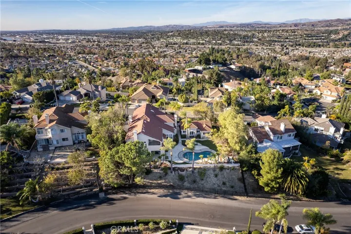 336 S Royal Ridge Drive, Anaheim Hills, California 92807