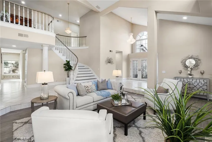 336 S Royal Ridge Drive, Anaheim Hills, California 92807