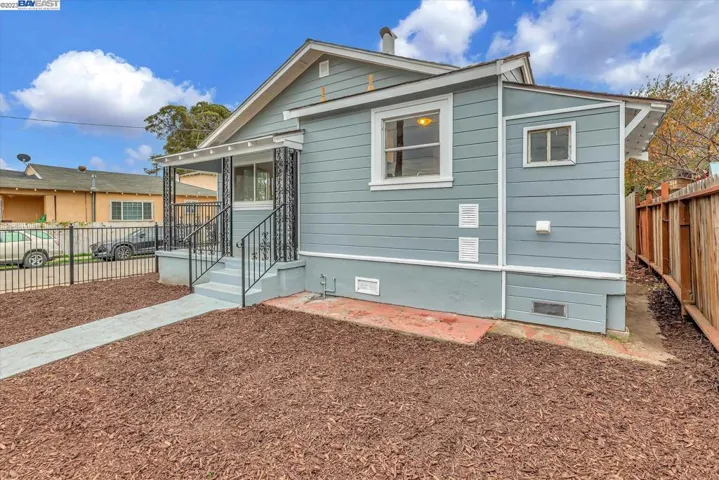 6921 Weld St, Oakland, California 94621