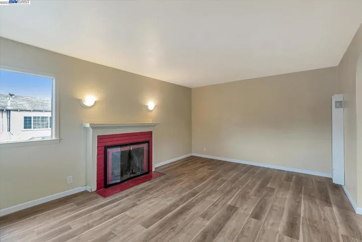 6921 Weld St, Oakland, California 94621