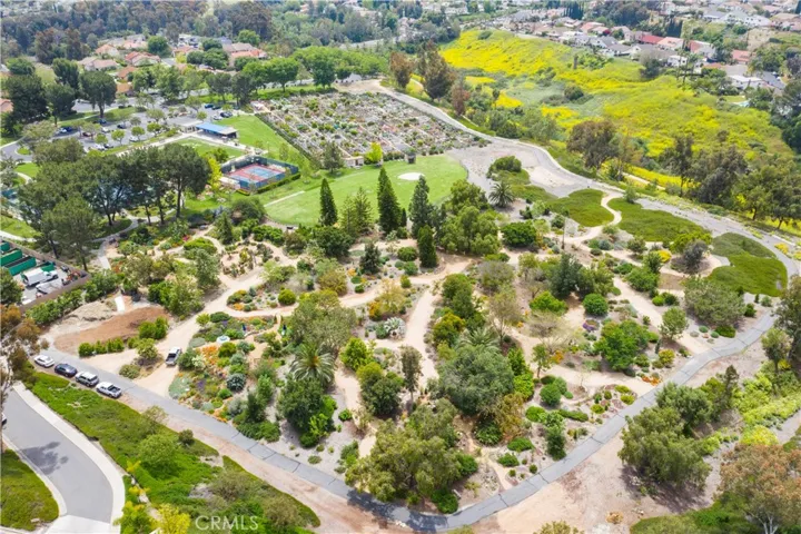 27881 Calle Valdes, Mission Viejo, California 92692