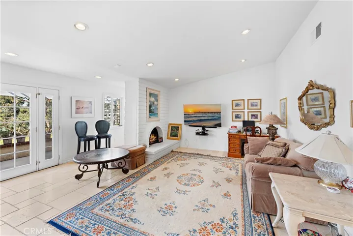 27881 Calle Valdes, Mission Viejo, California 92692