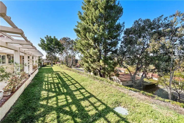 27881 Calle Valdes, Mission Viejo, California 92692