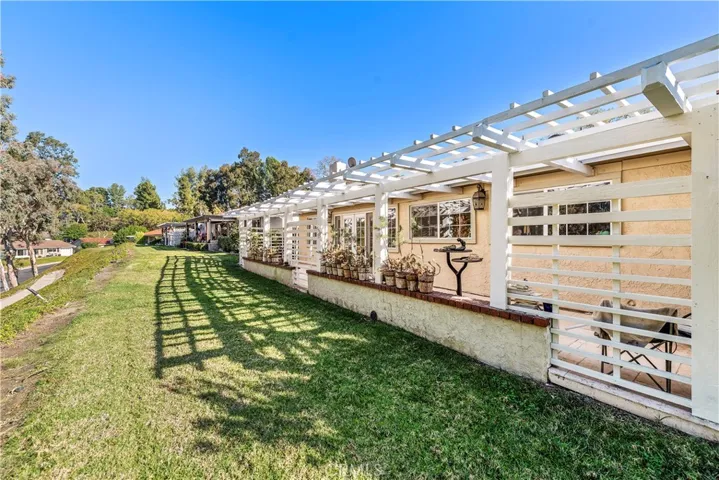27881 Calle Valdes, Mission Viejo, California 92692