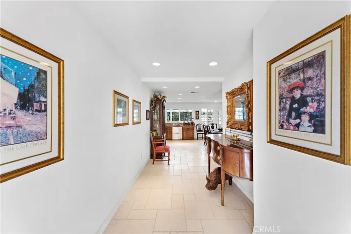 27881 Calle Valdes, Mission Viejo, California 92692