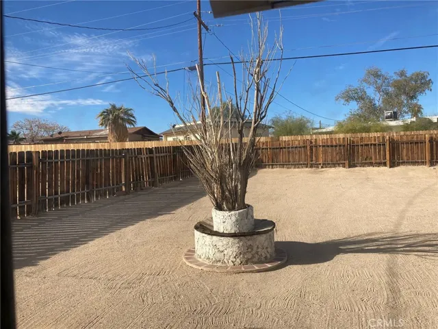 5394 Daisy Avenue, 29 Palms, California 92277
