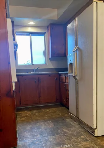Unit C kitchen