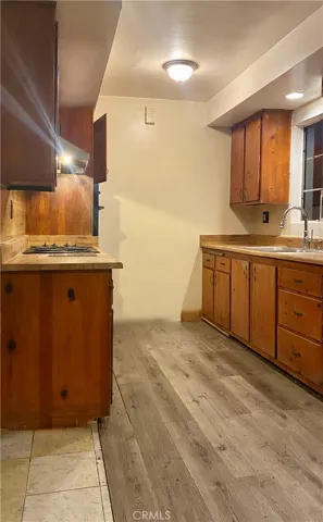 Unit A kitchen