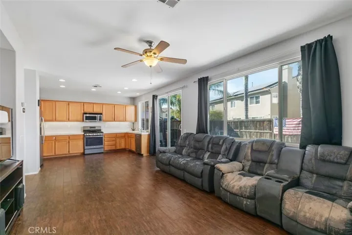 29617 Castlewood Drive, Menifee, California 92584