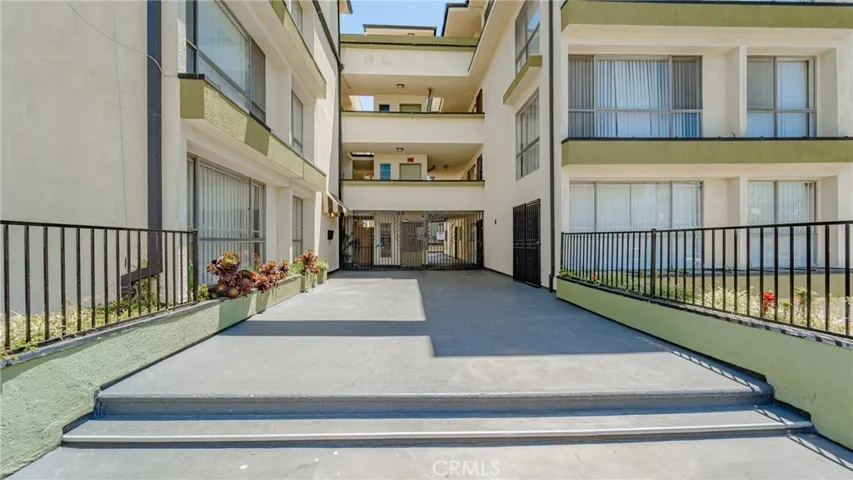 500 Evergreen Street 109, Inglewood, California 90302