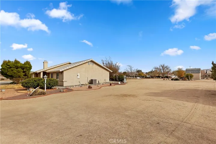 9261 Pinon Avenue, Hesperia, California 92345