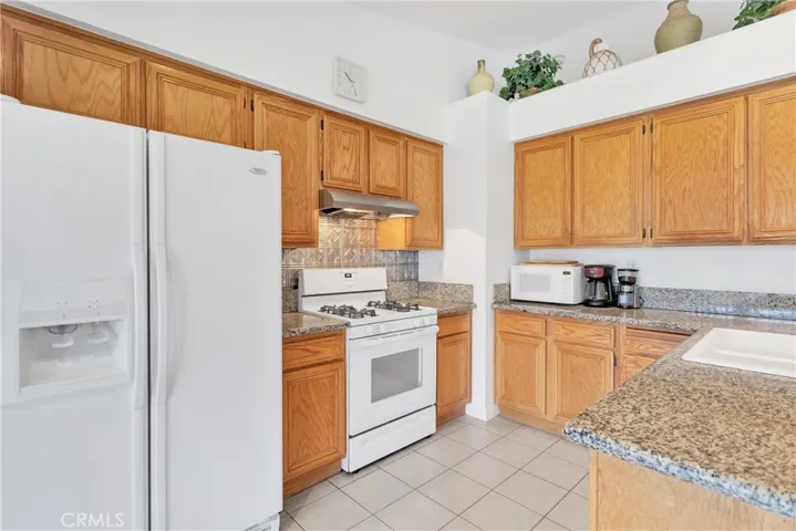 12463 Petaluma Road, Victorville, California 92392