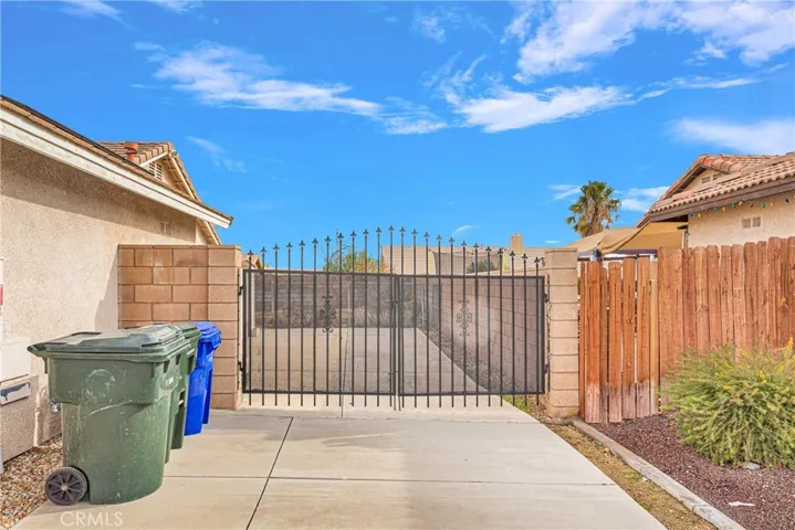 12463 Petaluma Road, Victorville, California 92392