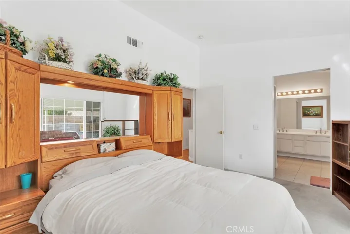 12463 Petaluma Road, Victorville, California 92392