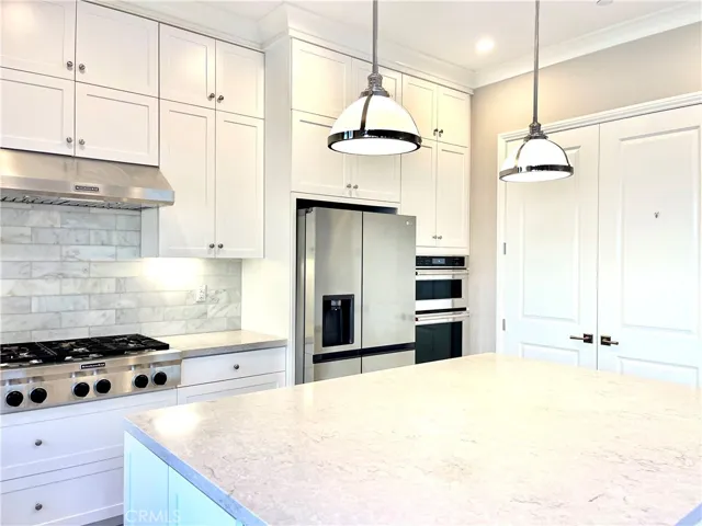 97 Thoroughbred, Irvine, California 92602