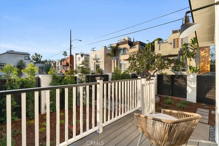 2314 Clement Avenue, Venice, California 90291