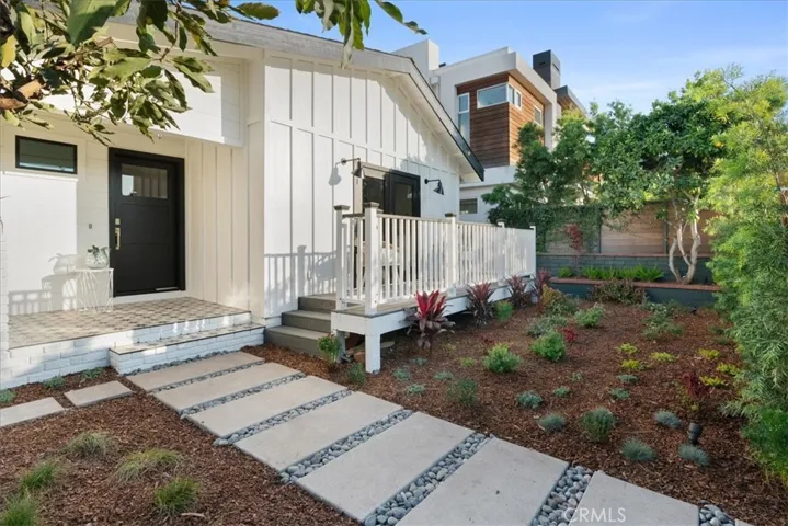2314 Clement Avenue, Venice, California 90291