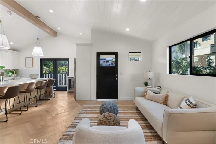 2314 Clement Avenue, Venice, California 90291