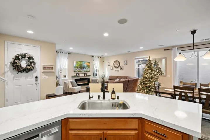111 Lusitano Way, Gilroy, California 95020