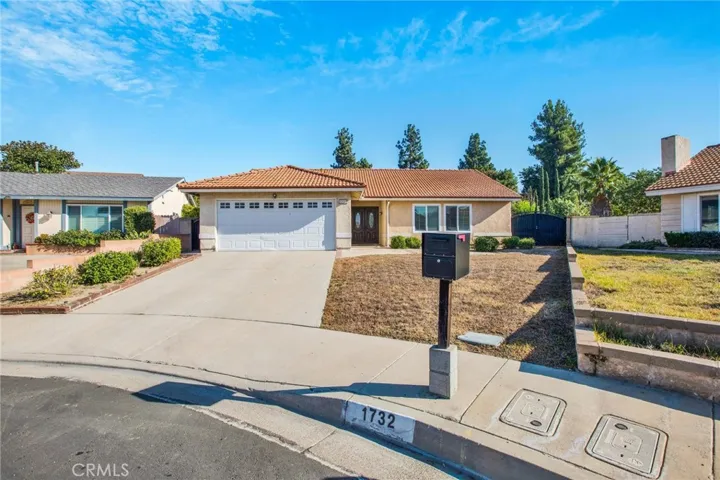 1732 Roundtree Circle, Diamond Bar, California 91765