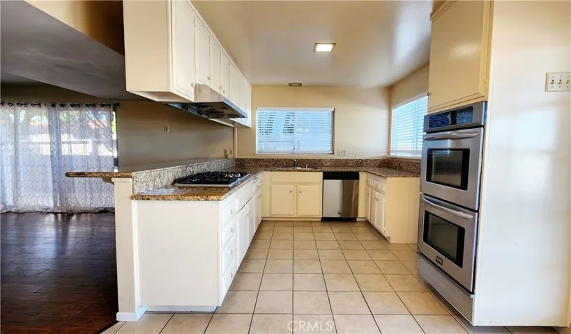 27316 Warrior Drive, Rancho Palos Verdes, California 90275