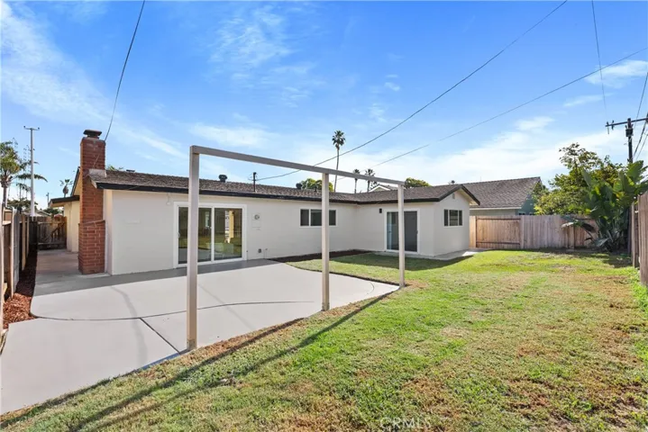 19781 Carmania Lane, Huntington Beach, California 92646